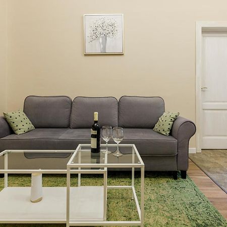 Beautiful Apartment In Heart Of Historical Center Timişoara Exterior foto