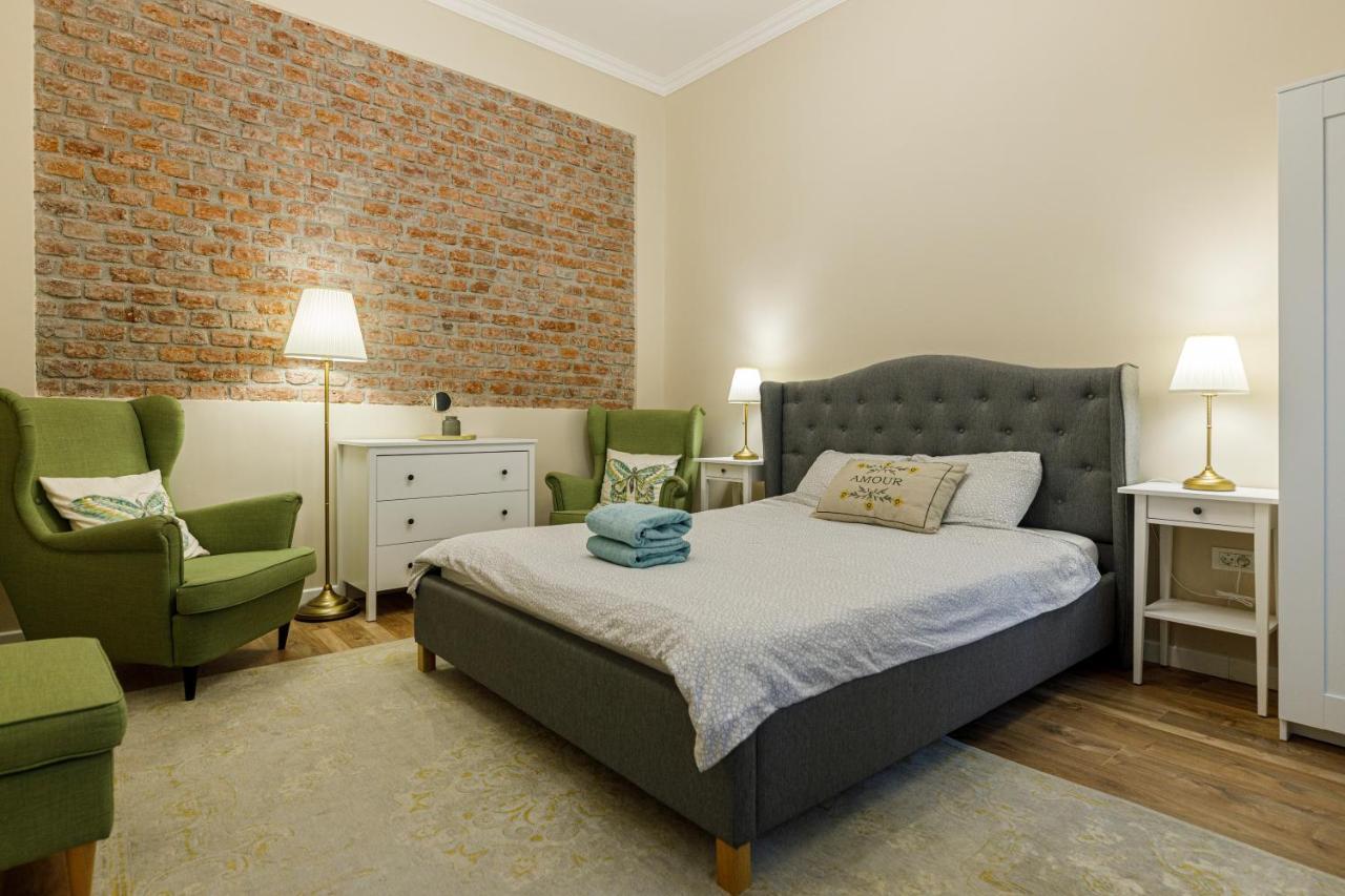 Beautiful Apartment In Heart Of Historical Center Timişoara Exterior foto