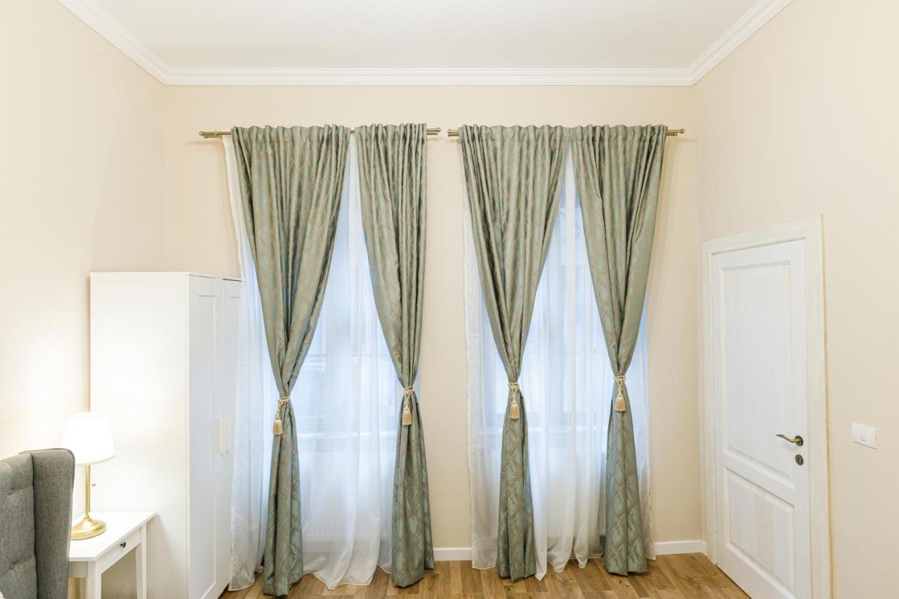 Beautiful Apartment In Heart Of Historical Center Timişoara Exterior foto
